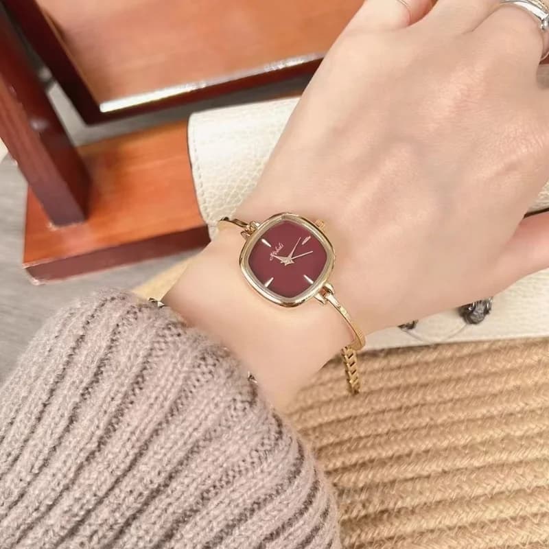Mishali M24047 Bracelet Watch-  Golden Bracelet Wine Red Face – view 2