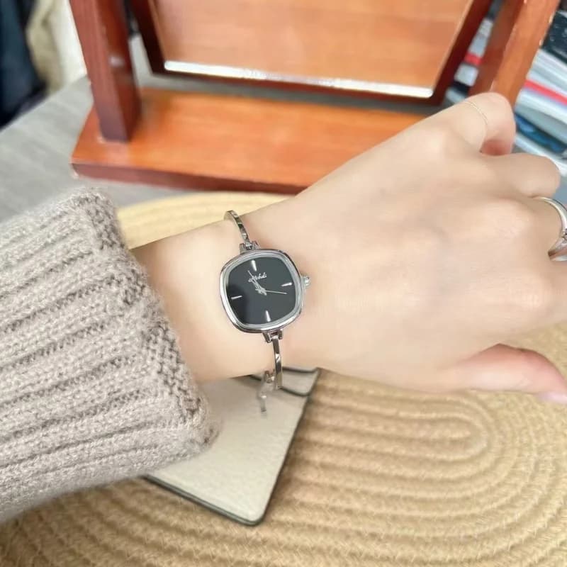 Mishali M24047 Bracelet Watch-  Silver Bracelet Black Face – view 2