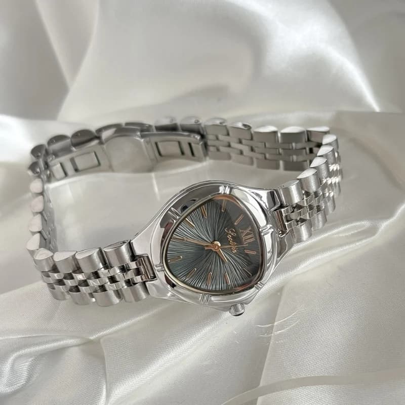 Scottie 9735B Snake Head Dial-Silver Bracelet Green Dial – view 3