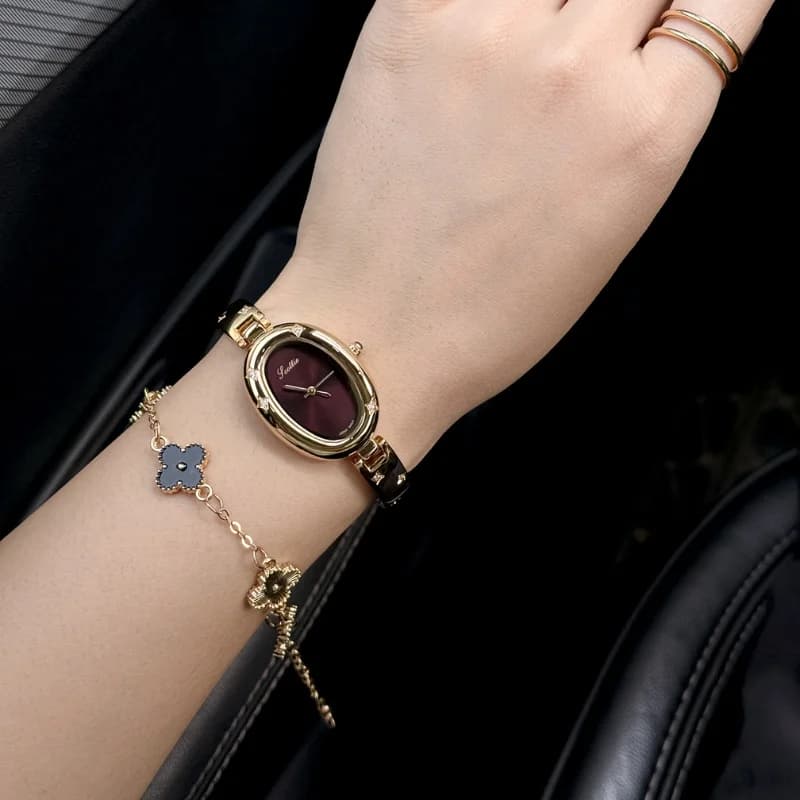 Scottie 9780- Golden Bracelet Maroon Face – view 3