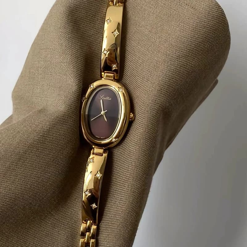 Scottie 9780- Golden Bracelet Maroon Face – view 4