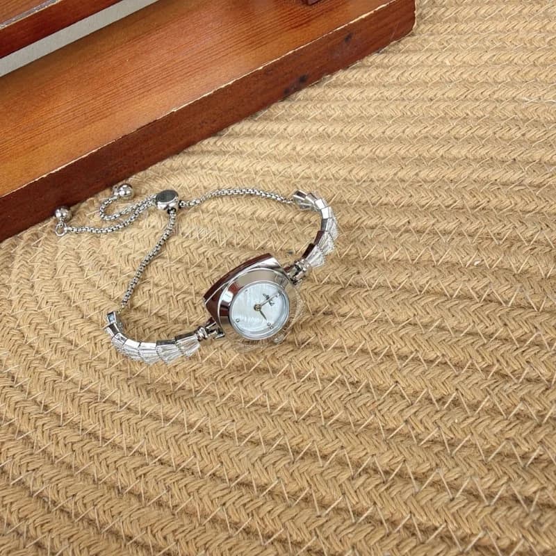 Mishali M25125- Silver & White – view 3