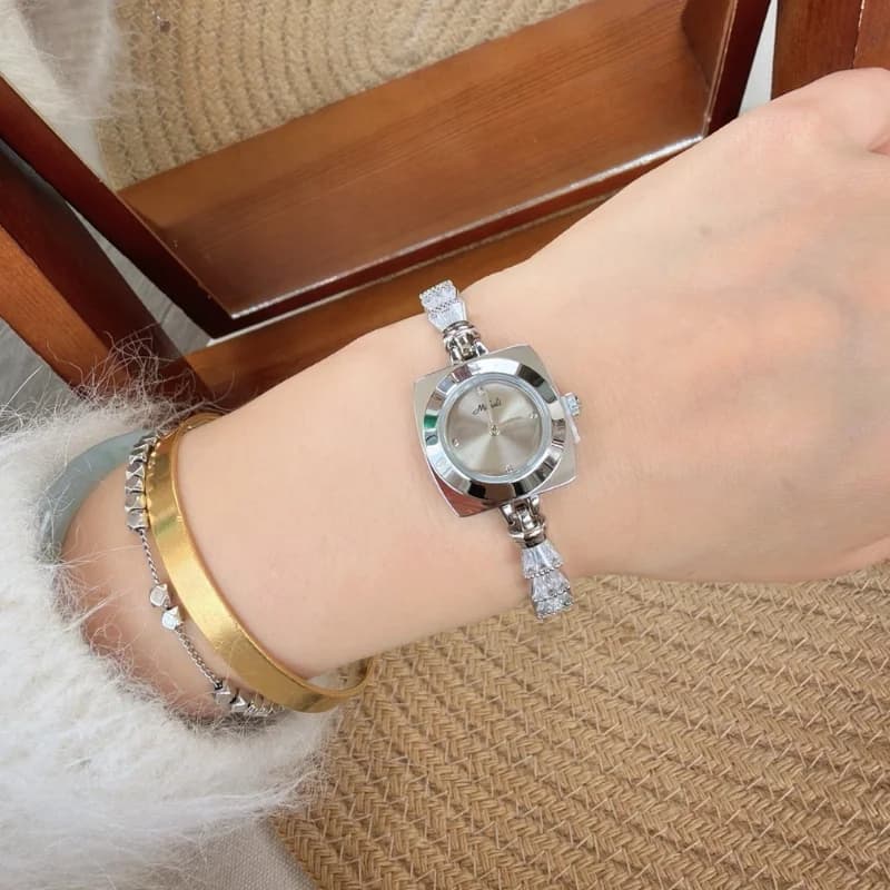 Mishali M25125- Silver & Gray – view 2
