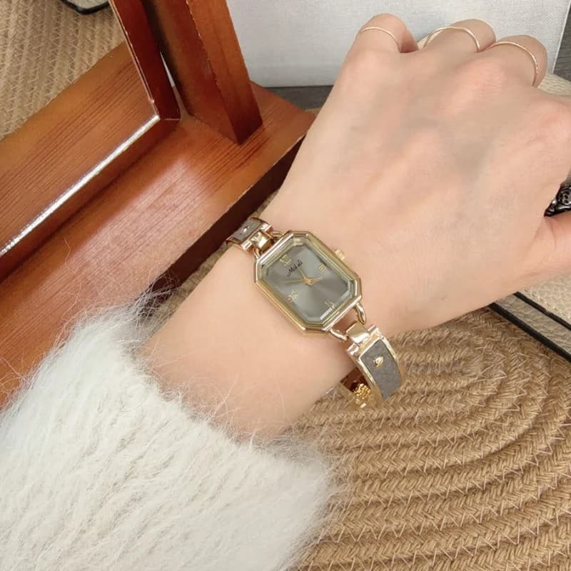 mishali ladies watch