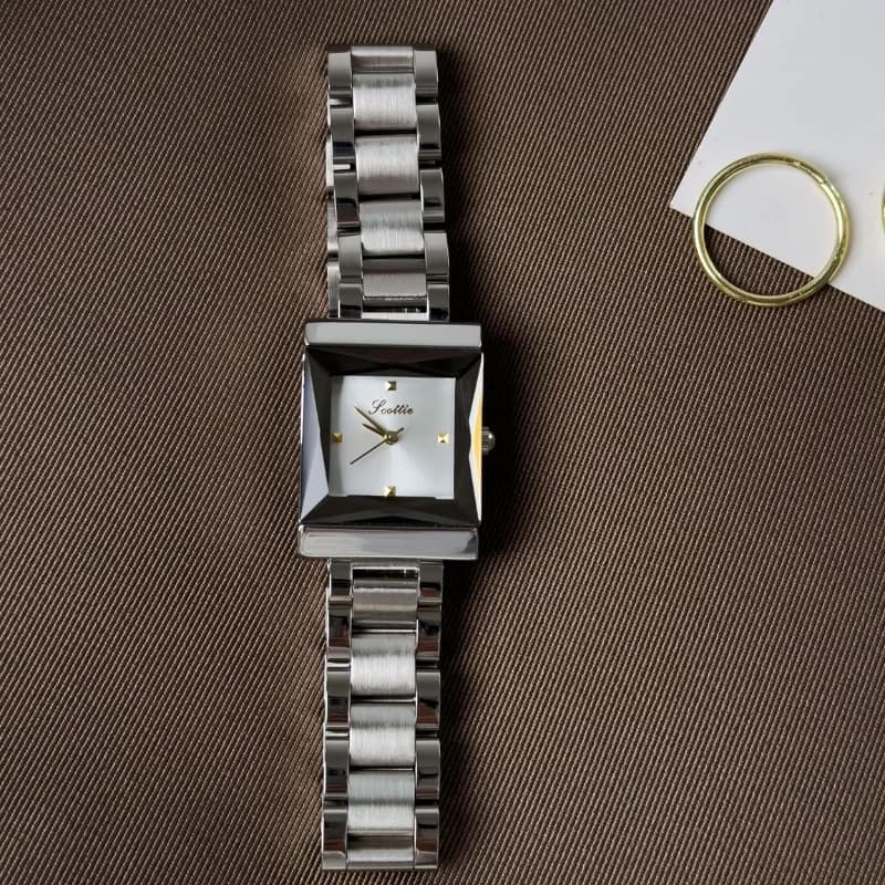 scottie ladies watch