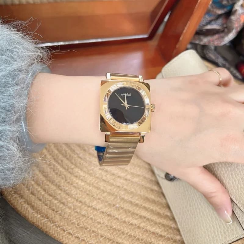 Mishali M2507 - Golden Bracelet Black Face – view 3