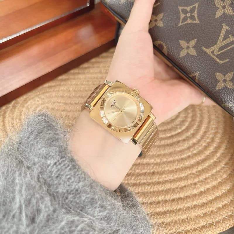 Mishali M2507 - Golden Bracelet Golden Face – view 3