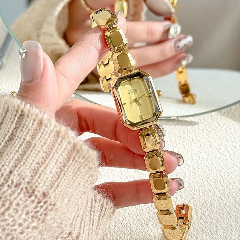 Scottie 9610H Golden Bracelet Golden Face