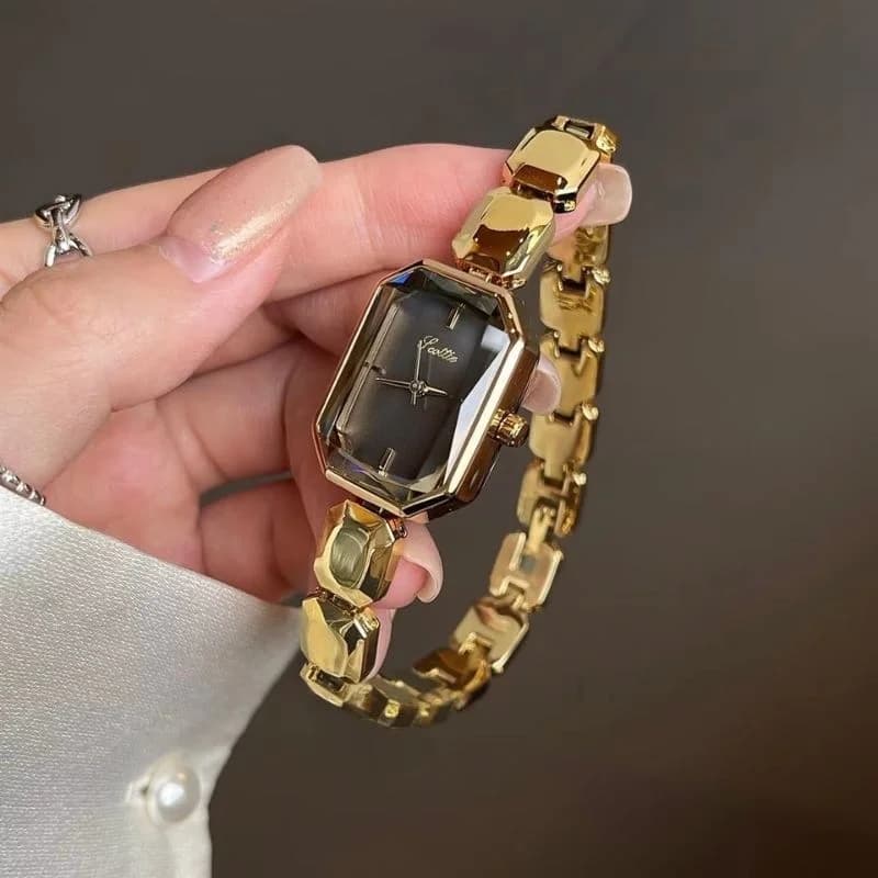 Scottie 9610H Golden Bracelet Black Face