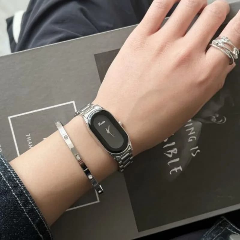 Scottie 9748 Silver Bracelet Black Face – view 2