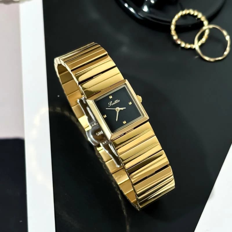 Scottie 9775 Golden Bracelet Black Face – view 3