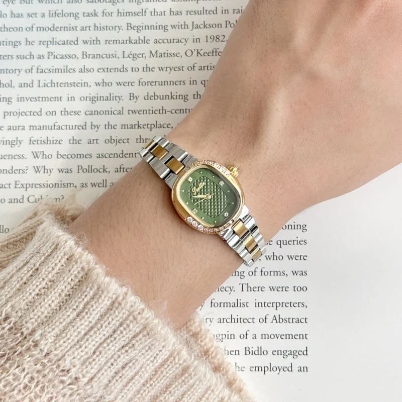 Scottie 9795B Dual-tone Bracelet Green Face – view 2
