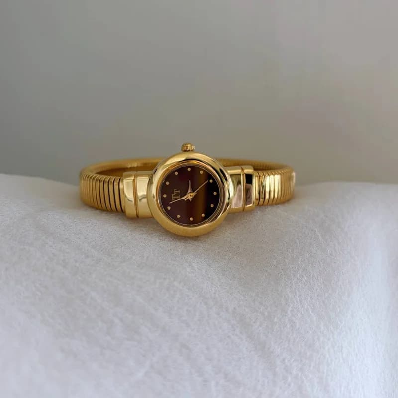 TT M9750 Golden Bracelet Maroon Face