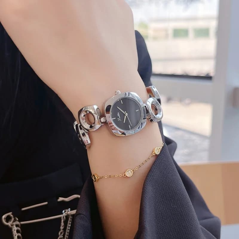 Scottie 9716 Silver Ladies Watch